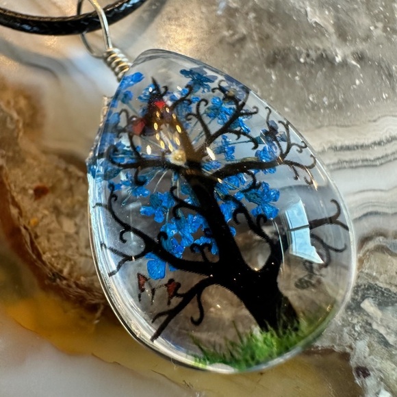 None Jewelry - 3091 Artistic Blue and Black Tree Pressed Flower Pendant Necklace